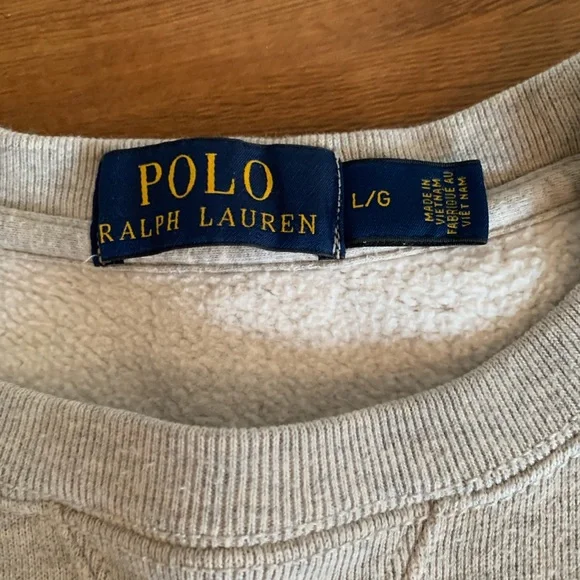 Polo Crewneck - Picture 5 of 5
